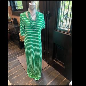 Green Enfocus dress